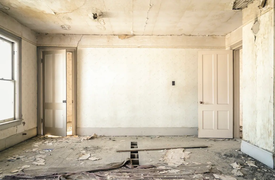 Waste disposal crew managing a cleanout project in Marlboro Village